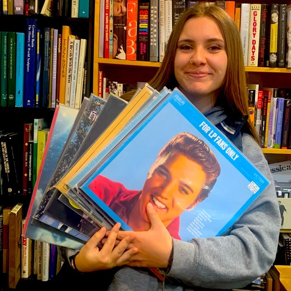 Meet your Posher, Jayden - Picture 1 of 4